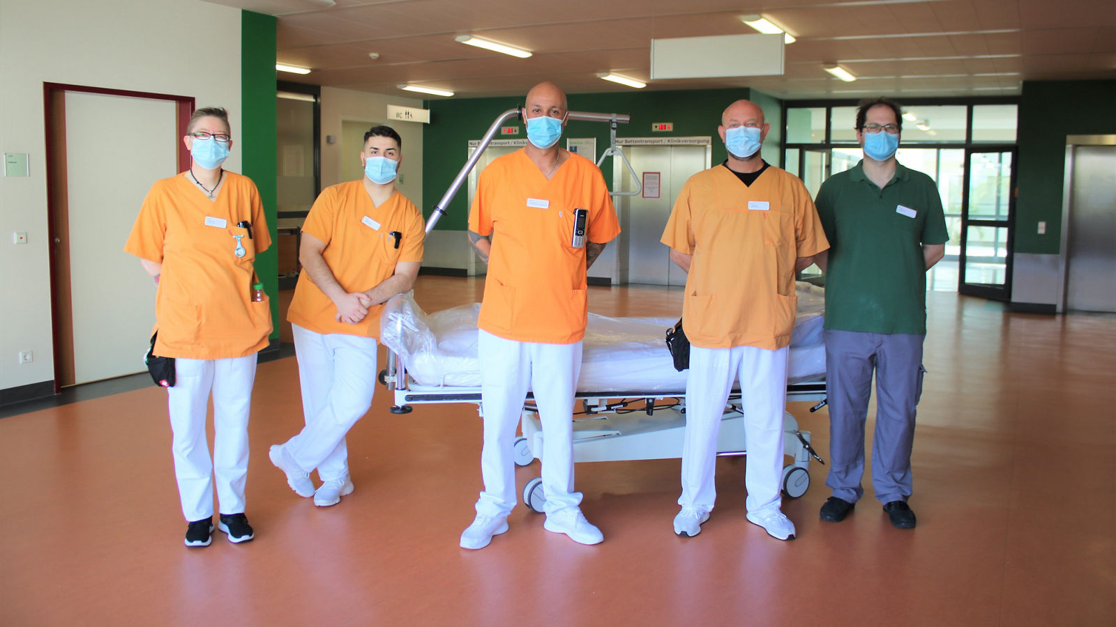 Sicher durchs Krankenhaus: Mit dem Patientenbegleitdienst