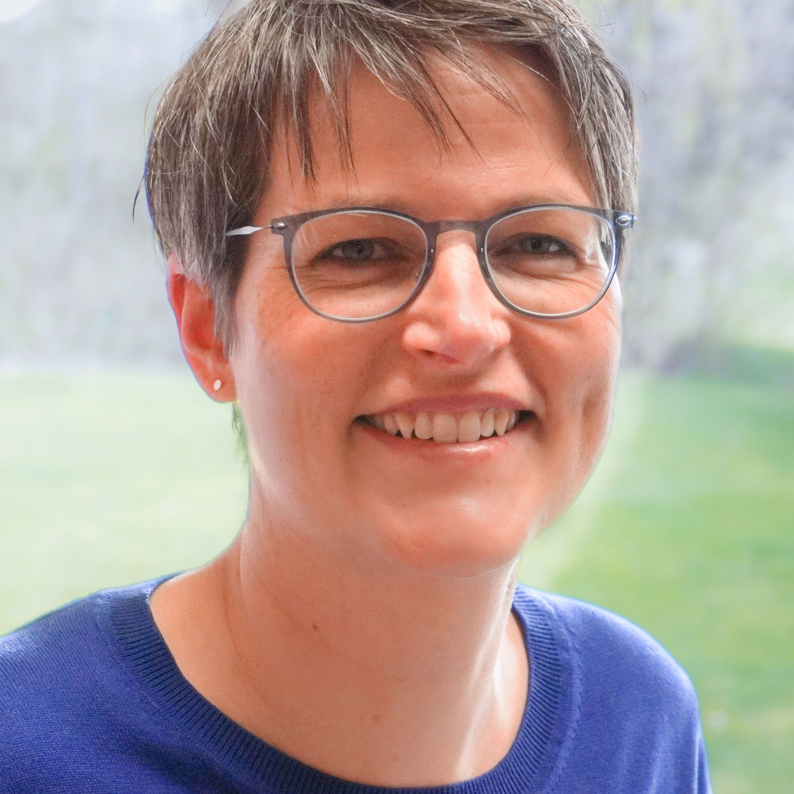 Doris Höll