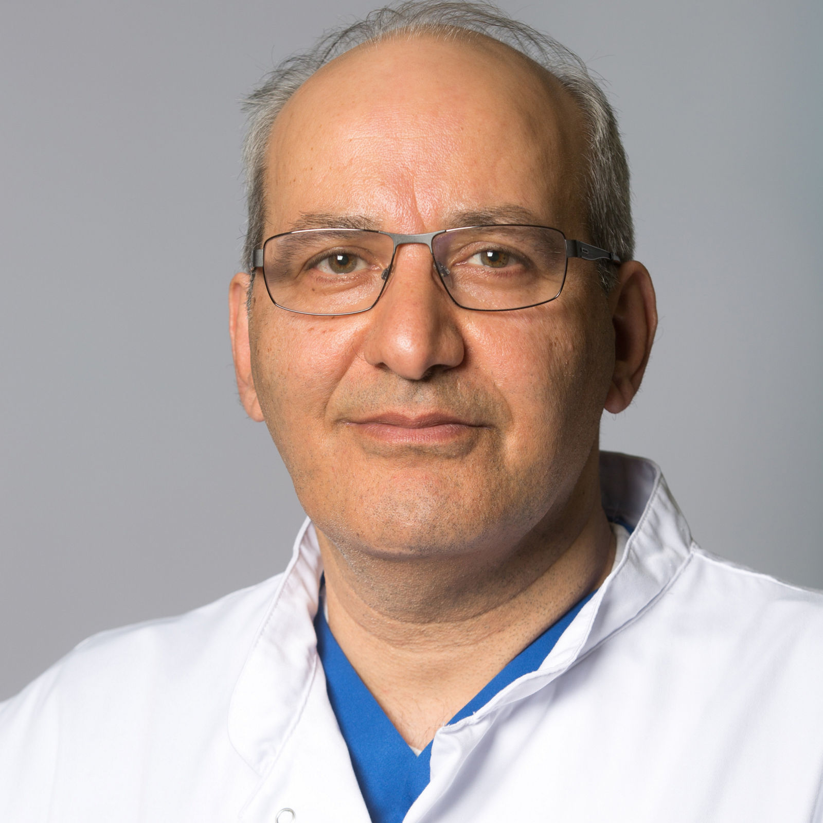 Ali Ezzati