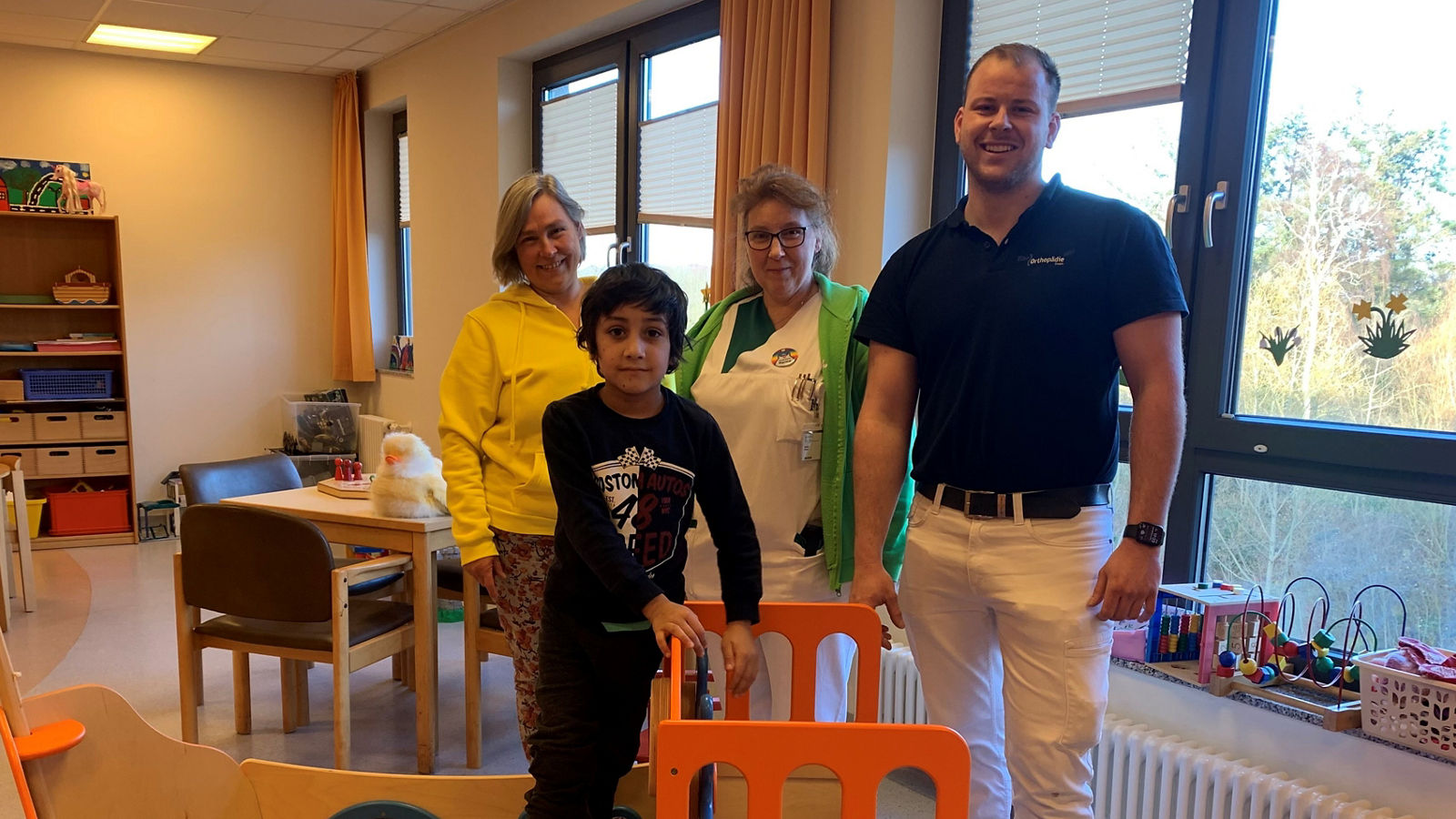 Junge aus Afghanistan erfolgreich in der Helios Klinik Cuxhaven behandelt