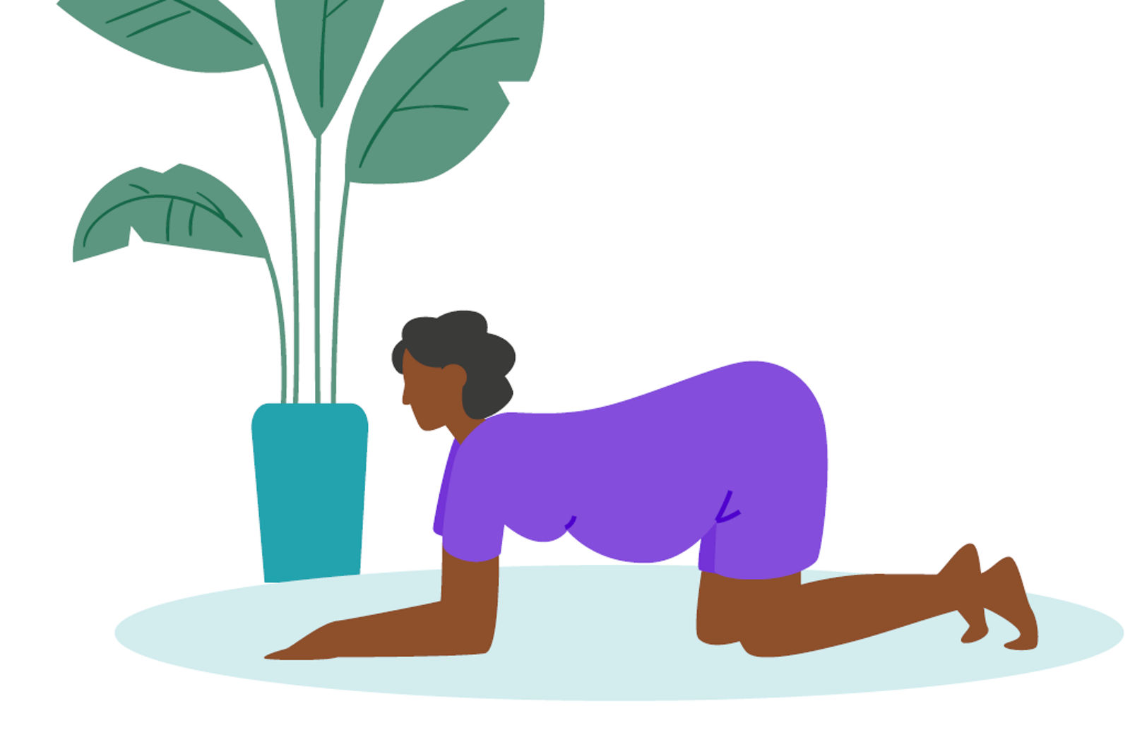 Eine Gebärende kniet im Vierfüßlerstand auf dem Boden