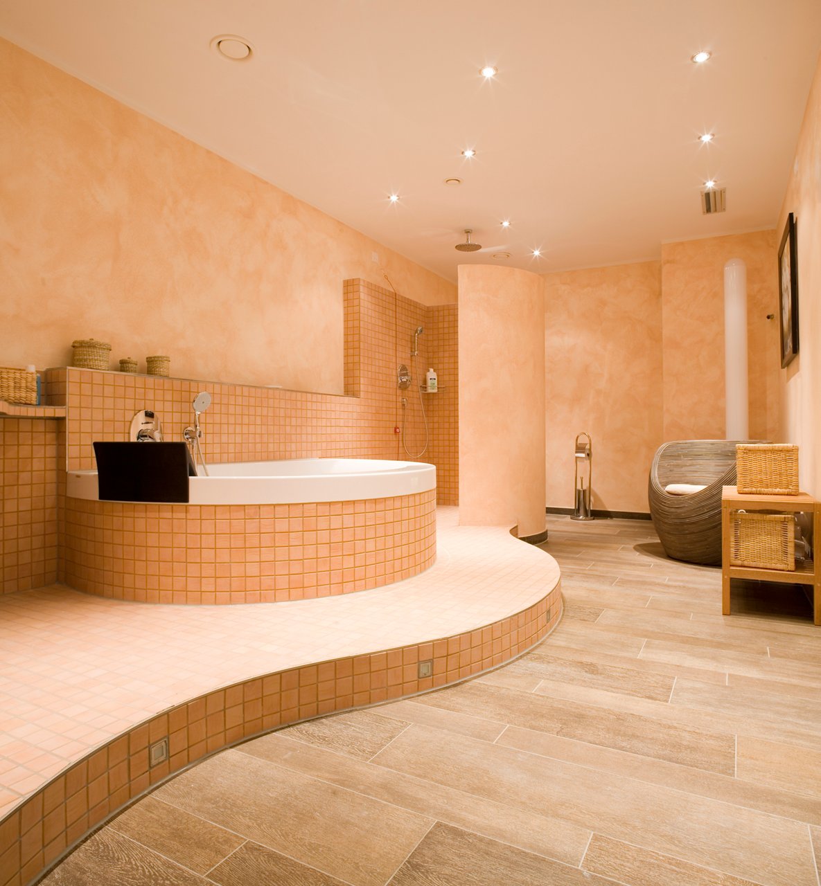 Klinikum Niederberg gGmbh, Velbert, Krankenhaus, Innenaufnahme, Hebammengeleiteter Kreissaal, Bad