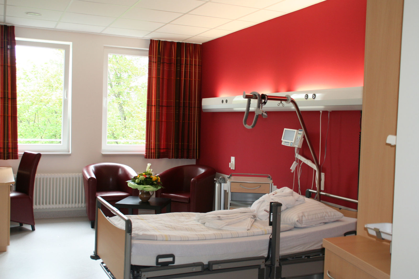 Bett im Wahlleistungszimmer