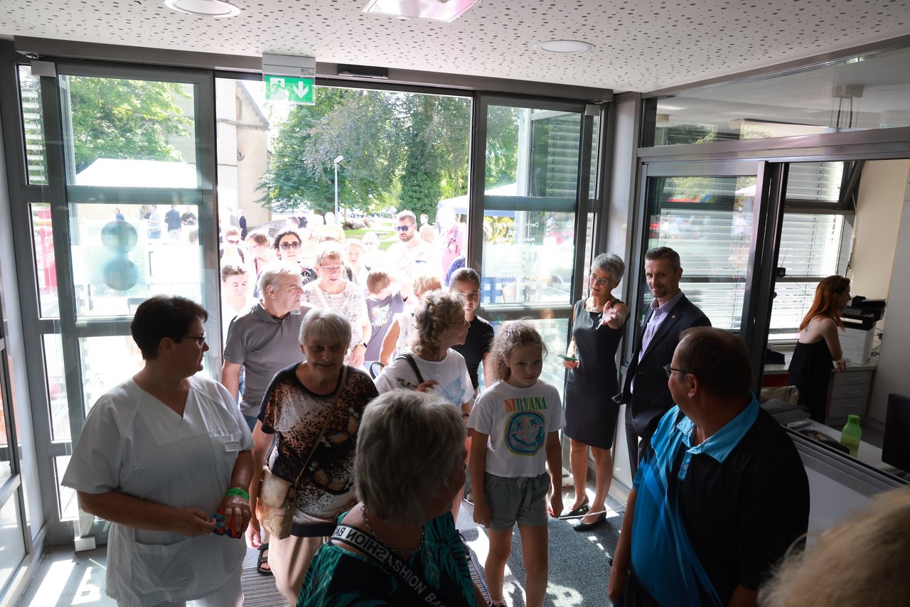 Andrang in die Helios Bördeklinik