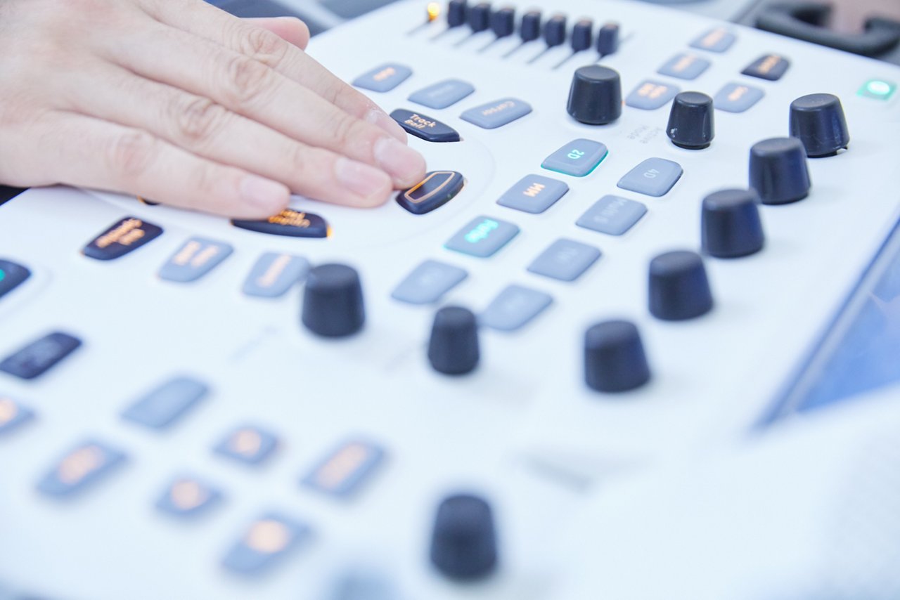  Hannover, DEU, 13.06.2017 Sommerfest der Wirtschaftsförderung der >Region Hannover [ (c) Christian Wyrwa, Diplom-Foto-Designer (FH),  Burgwedeler Str. 91D , 30916 Isernhagen (bei Hannover), Germany, E-Mail: info@wyrwa-foto.de,  Tel: +49-511-3945254, Fax:+49-511-1233545, Mobil: +49-171-8340094,#]