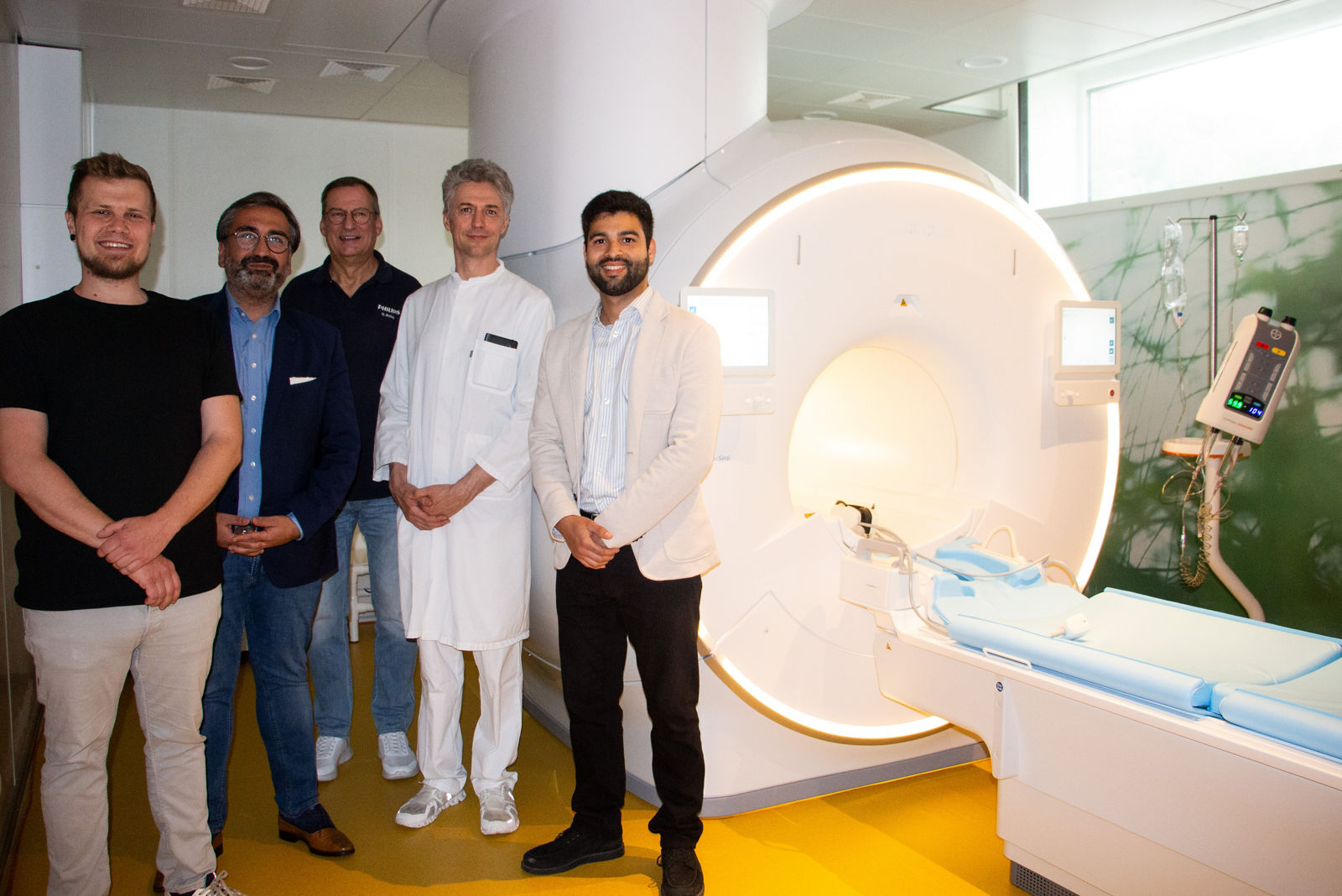 Präzisionsdiagnostik in der Radiologie: Neues MRT für das Helios Klinikum Pforzheim