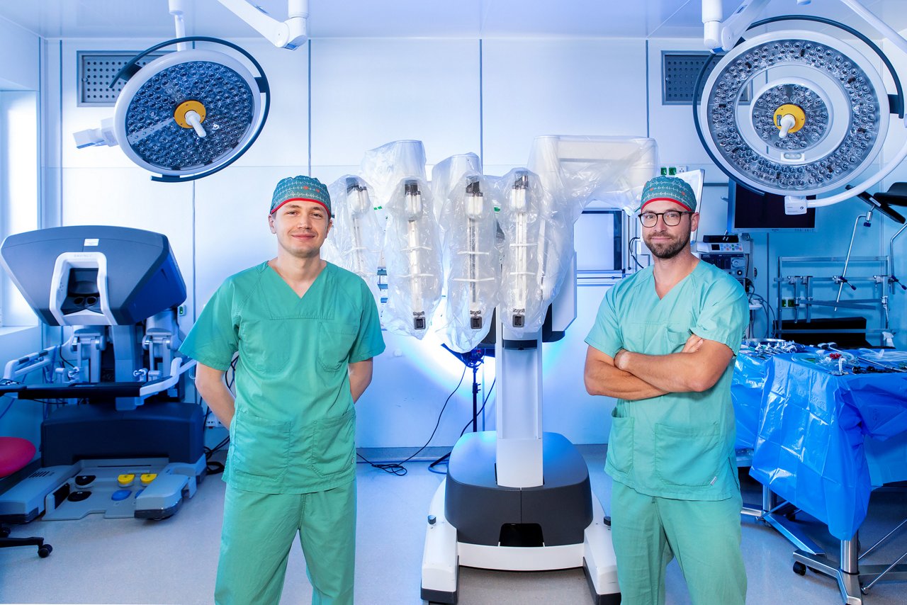 DaVinci Ärzte im OP-Saal