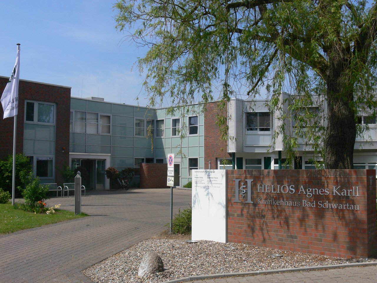 Außenaufnahme des Helios Agnes Karll Krankenhaus Bad Schwartau