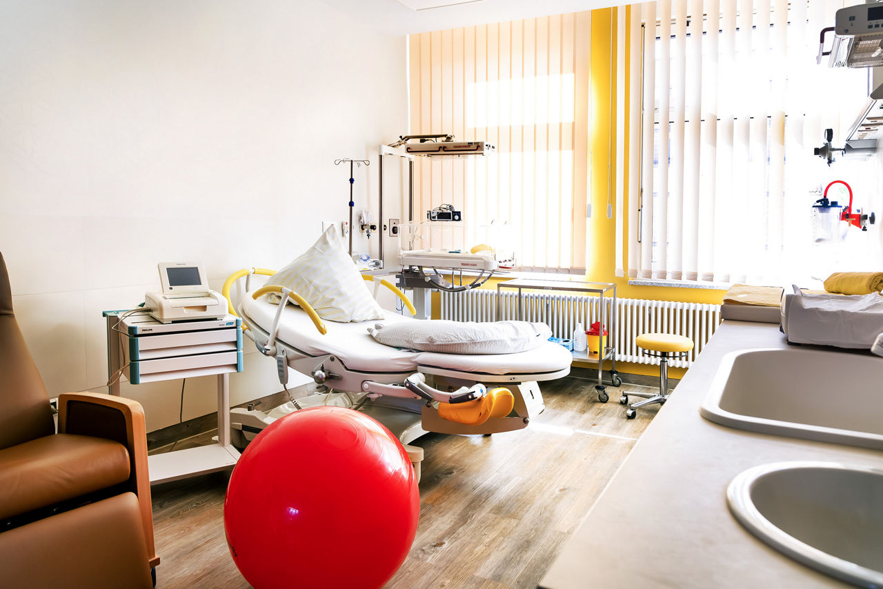 Kreißsaalführungen in der Helios Klinik Jerichower Land – Sicher und gut vorbereitet in die Geburt