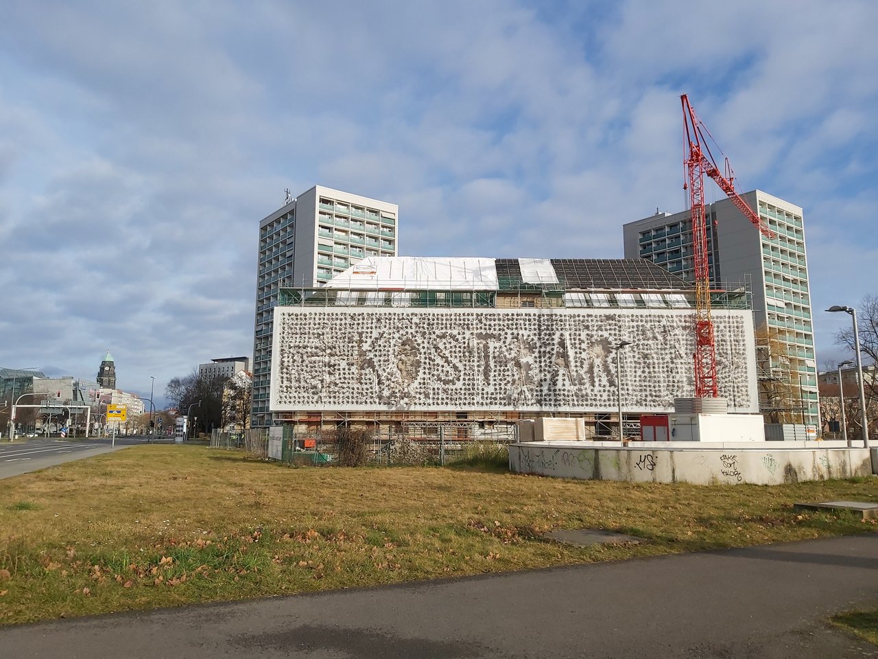Huelle Baufortschritt Helios Bildungszentrum Dresden