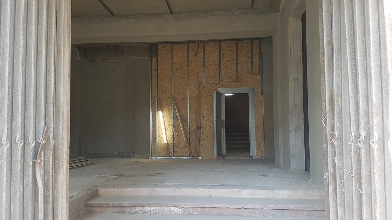 Eingang Baufortschritt Helios Bildungszentrum Dresden