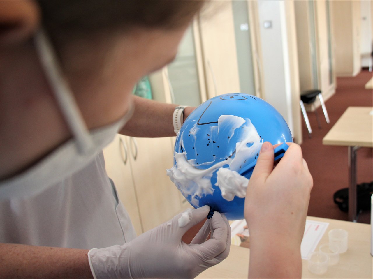 Schau rein Ballon rasieren