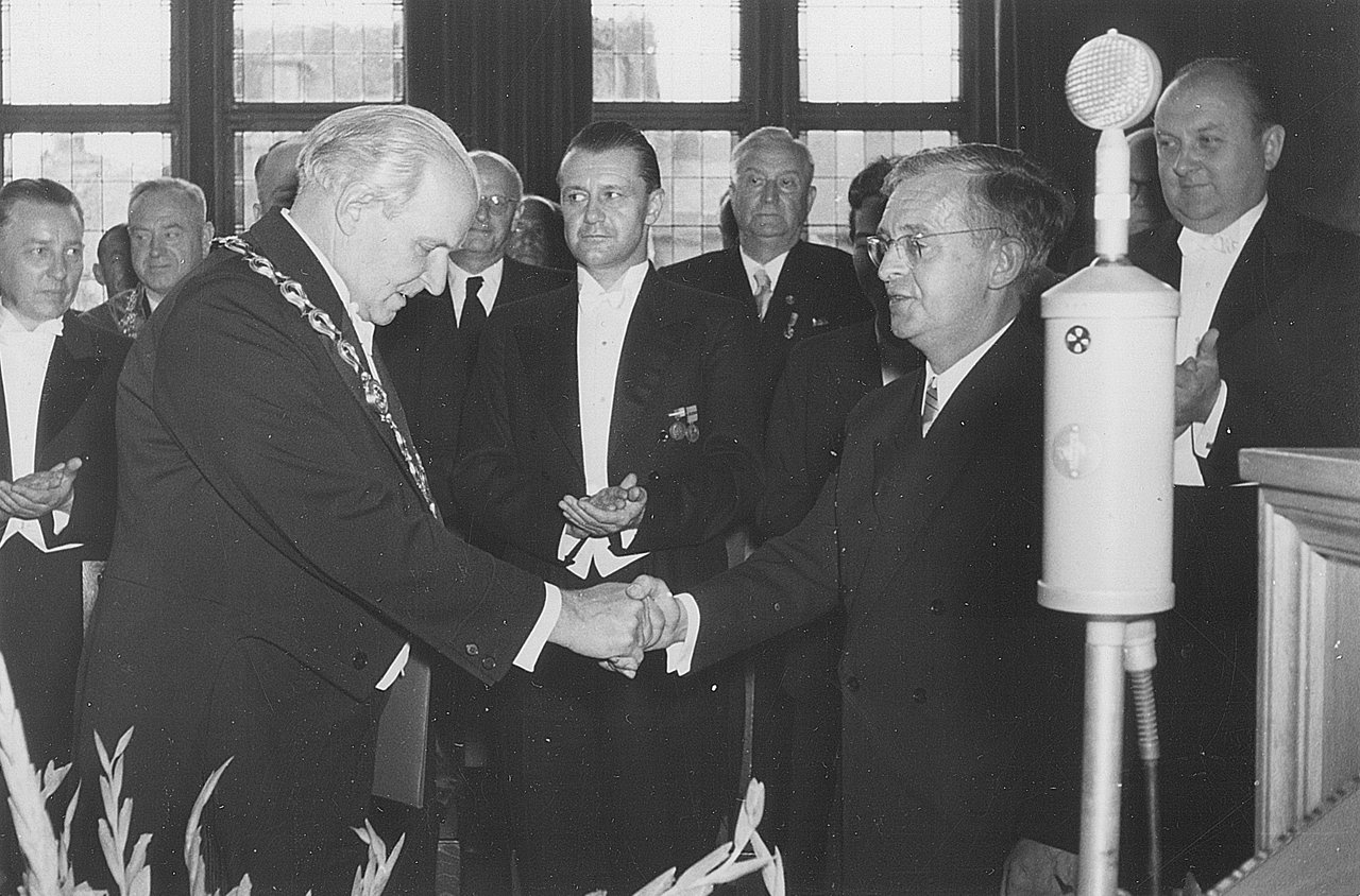 1954 Eröffnung med AK Erfurt