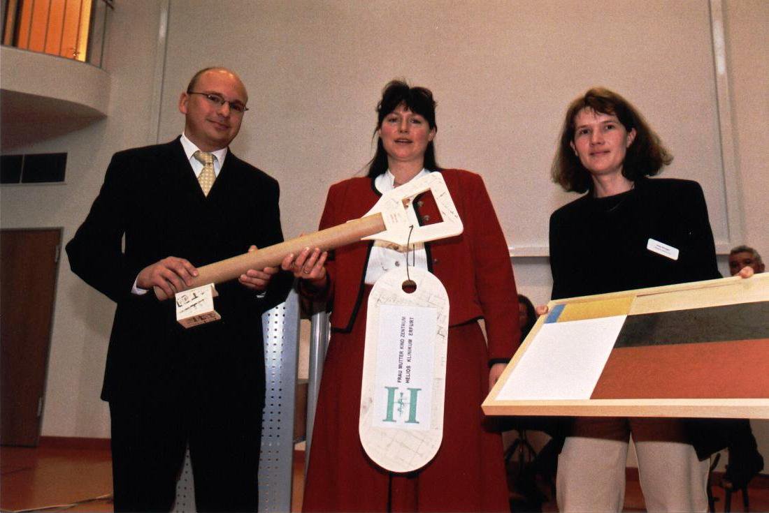 2003 Frau-Mutter-Kindzentrum