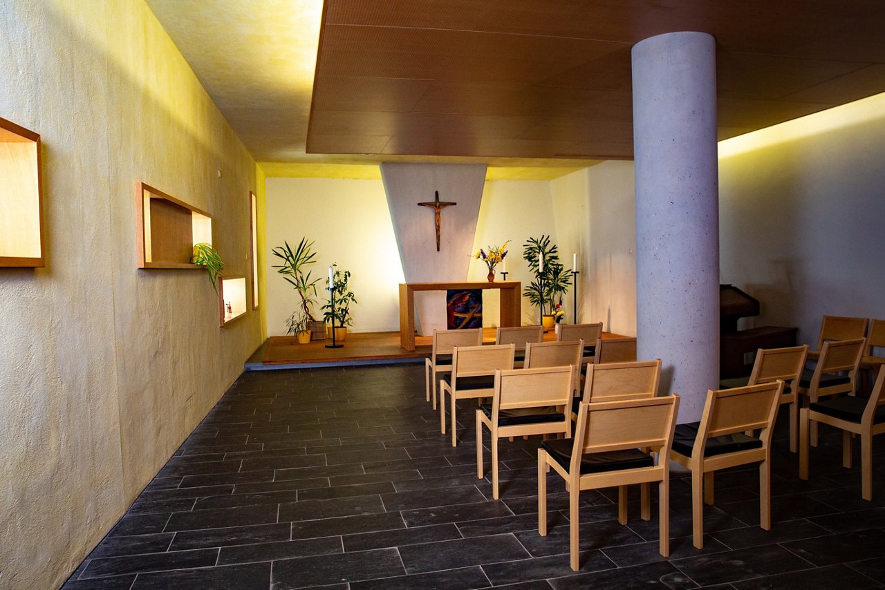 Erfurt , 220222 , Helios Klinikum Erfurt , Klinikkapelle , Seelsorge , Klinikseelorge 
Foto: Bild13/Helios Kliniken