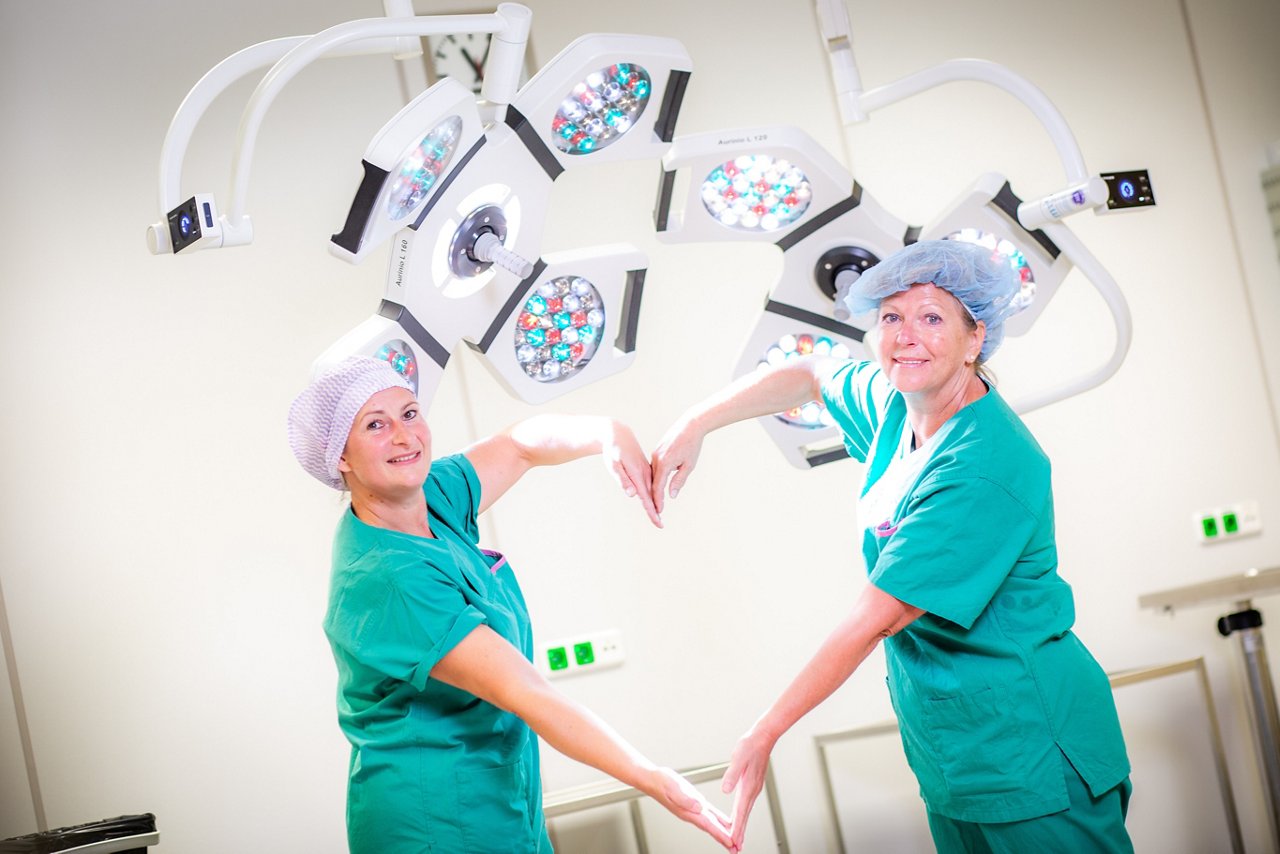 Erfurt , 220923 , Helios Klinikum Erfurt , Mitarbeiter Kampagne OP Pflege 
Foto: Bild13/Helios Kliniken