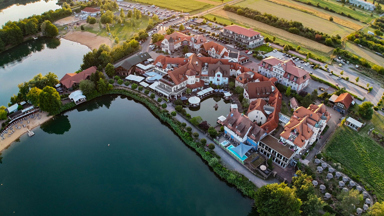 Seehotel Niedernberg