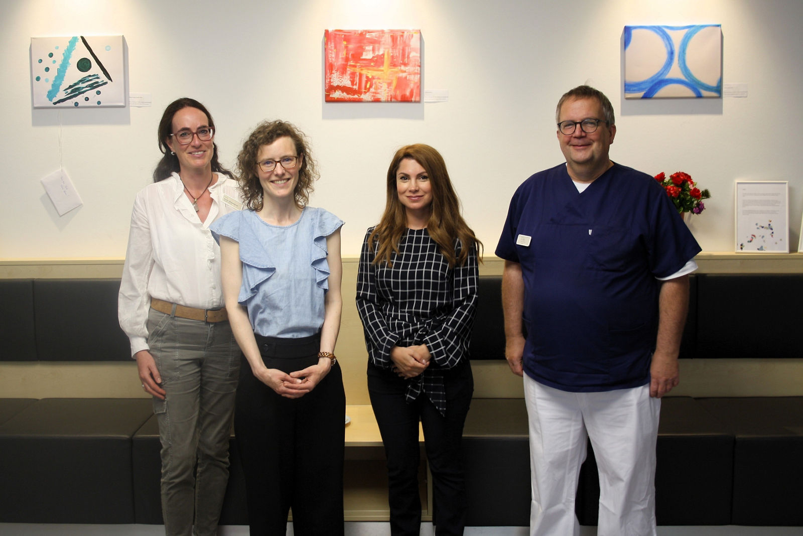 Helios Klinik Wipperfürth zeigt intuitive Prozessbilder von Marie Schulte
