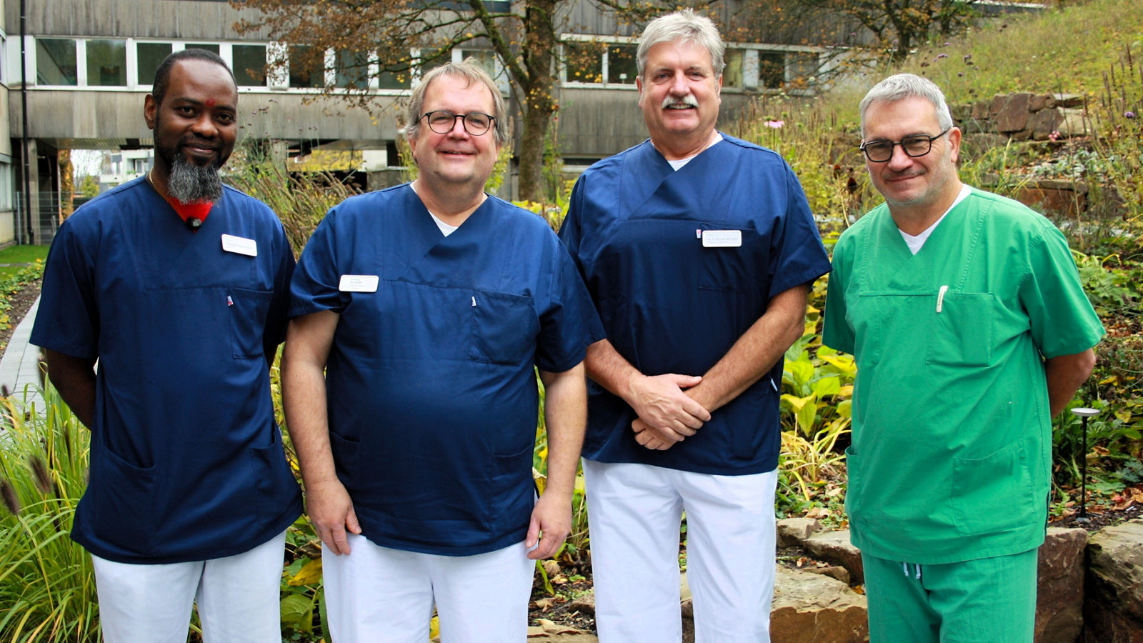 Hohe Behandlungsqualität: Helios Klinik Wipperfürth erhält Auszeichnung von der AOK Rheinland/Hamburg