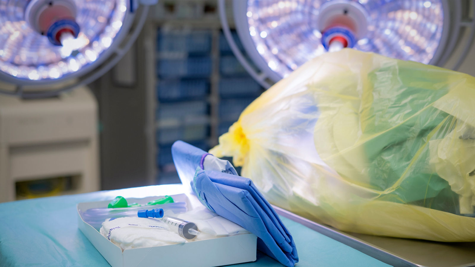 Helios Green Pack: Mit der neuen Vorgehensweise werden künftig 5,6 Tonnen eingespart – das entspricht rund 3000 gelben Säcken. 