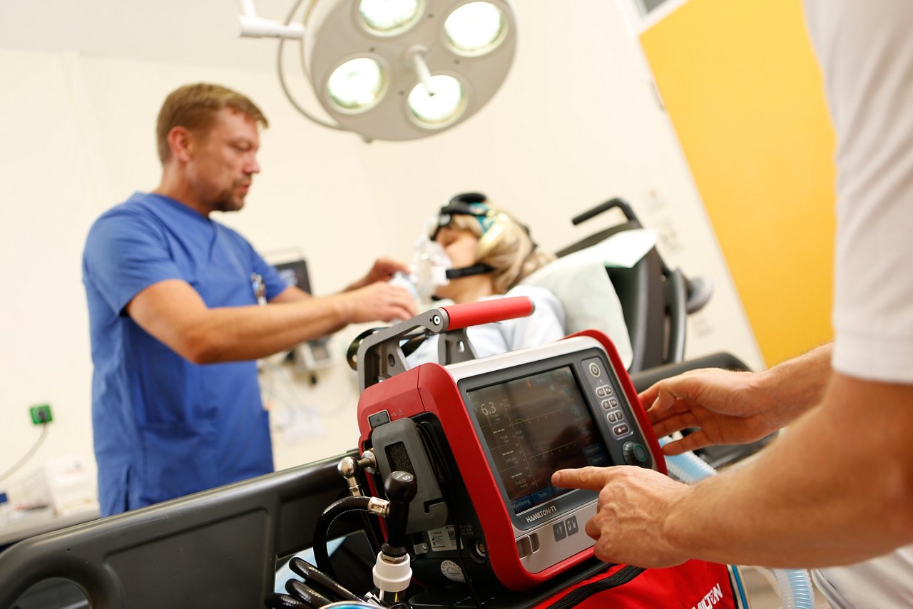 Behandlung einer Patientin in der Zentralen Notaufnahme