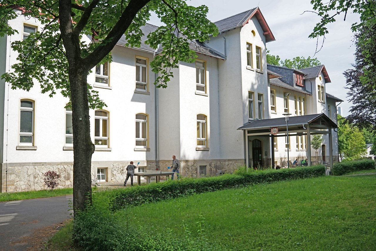 Haus am Teich