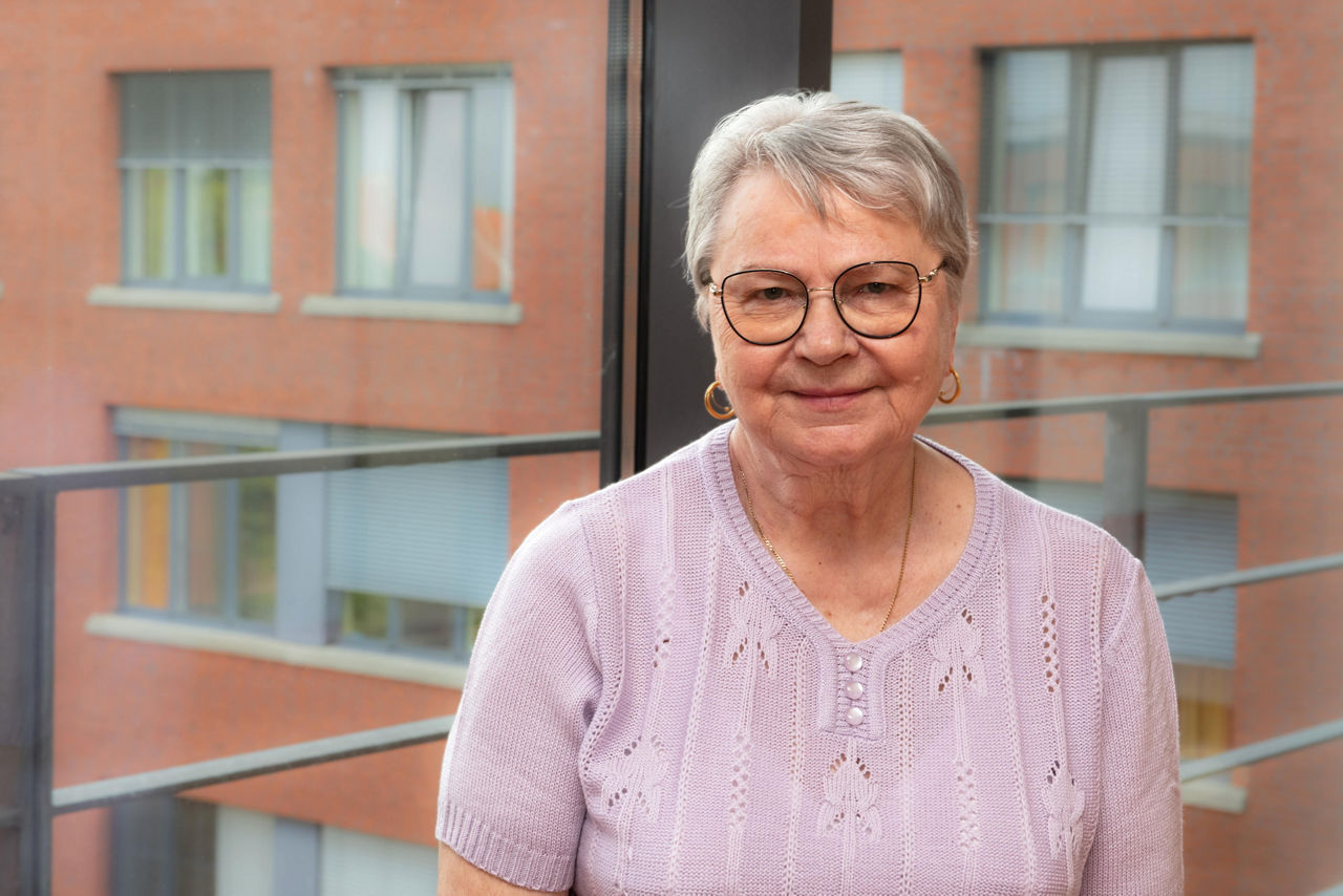 Schlafapnoe-Syndrom: Elisabeth B. lebt seit zehn Jahren mit einem Zungenschrittmacher 