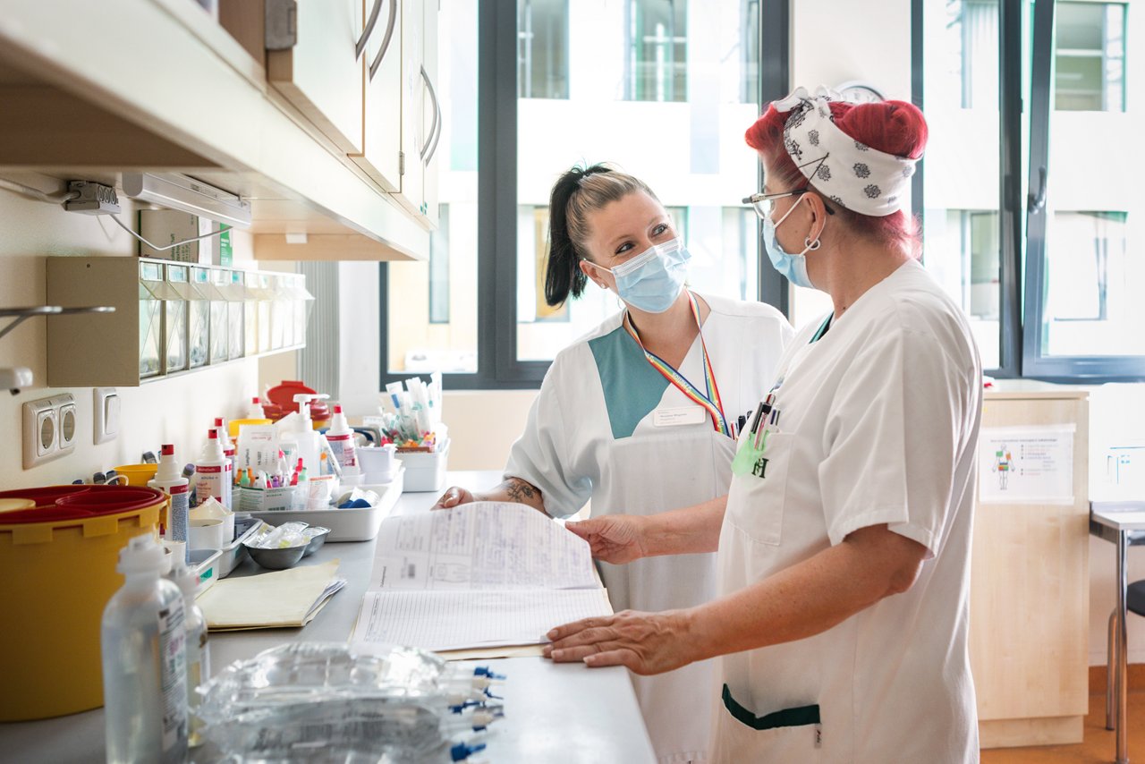 Austausch zwischen Kolleginnen der Angiologie im Helios Klinikum Berlin-Buch