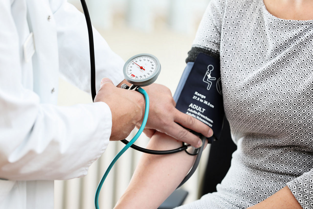 Gibt es einen normalen Blutdruck? – Patientenakademie klärt über Mythen, Grenzwerte und individuelle Risiken auf