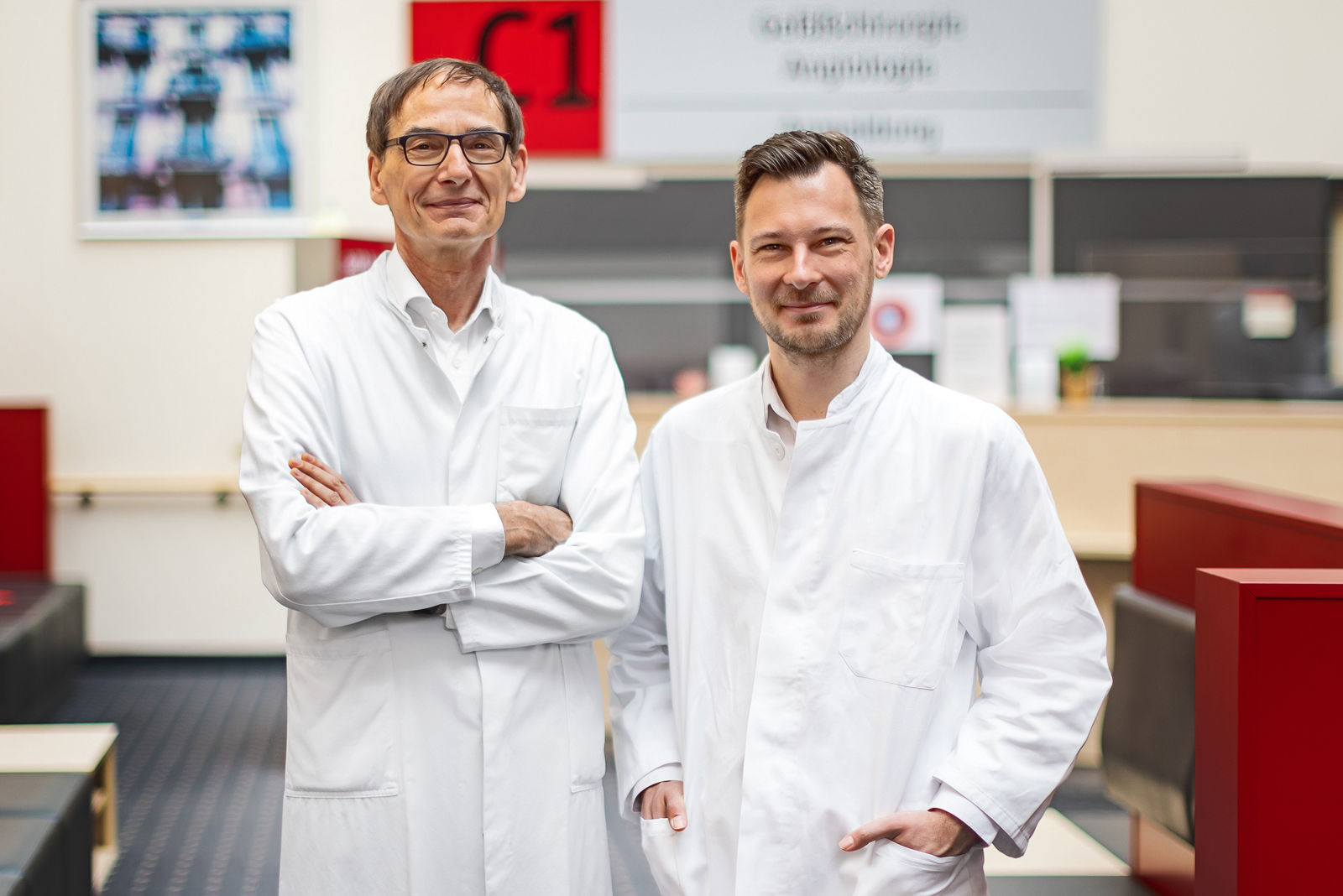 Chefärzte Dr. med. Peter Klein-Weigel und PD Dr. med. Alexander Meyer 