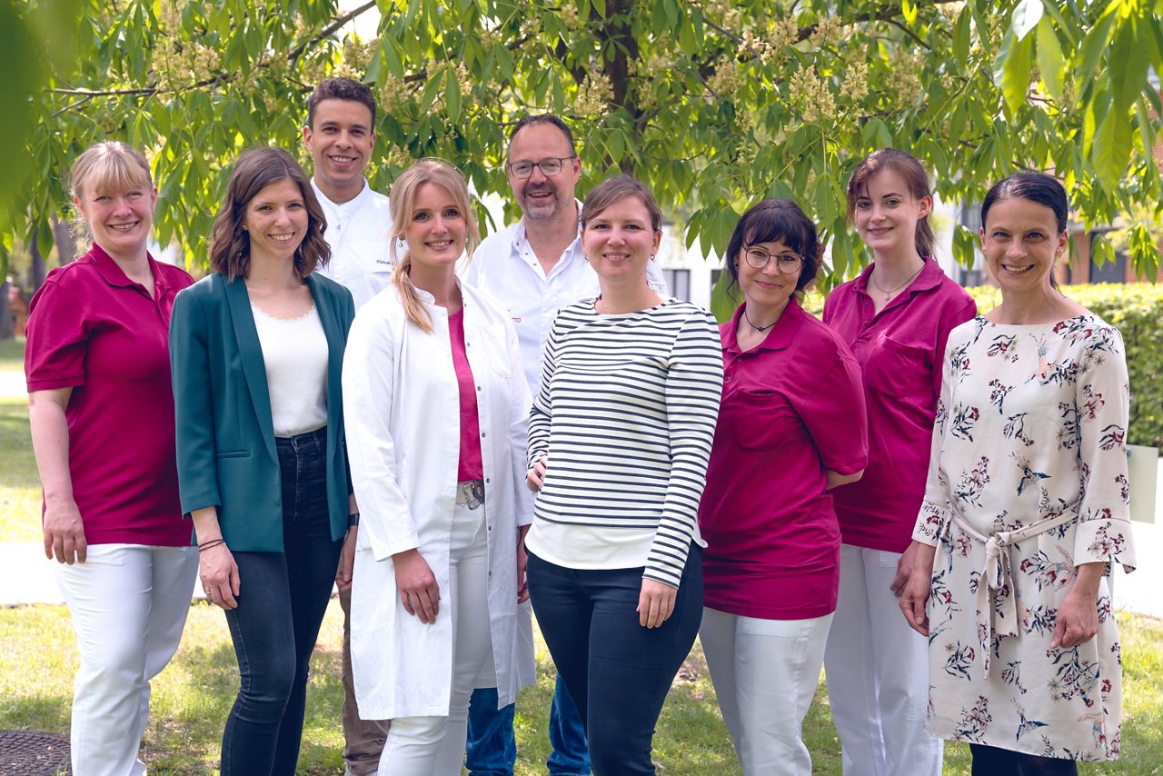 Team der Mitwirkenden beim Kochbuch zur Ernährung bei Krebs