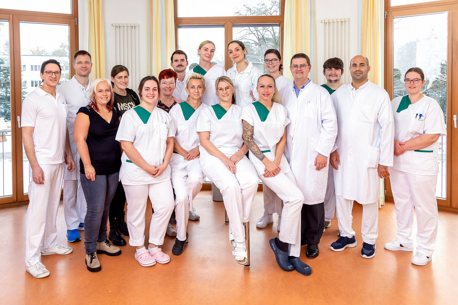 Team der Urologie mit Chefarzt Dr. med. Tobias Klatte, Helios Klinikum Bad Saarow