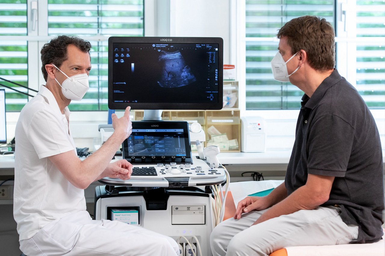 Helios Klinikum Emil von Behring, Prof. Dr. med. Eckart Schott