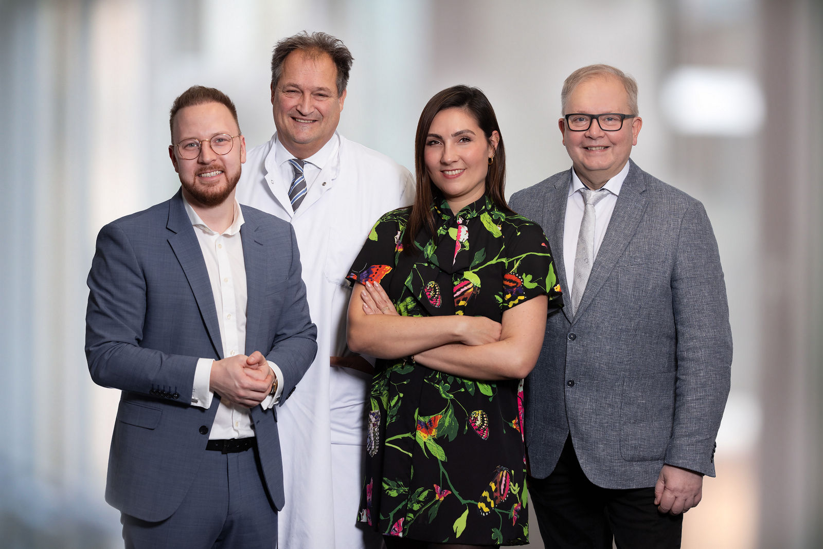 Neuer Chefarzt in der Gefäßchirurgie: Dr. med. Adam Czerwinski übernimmt Leitung am Helios Klinikum Emil von Behring