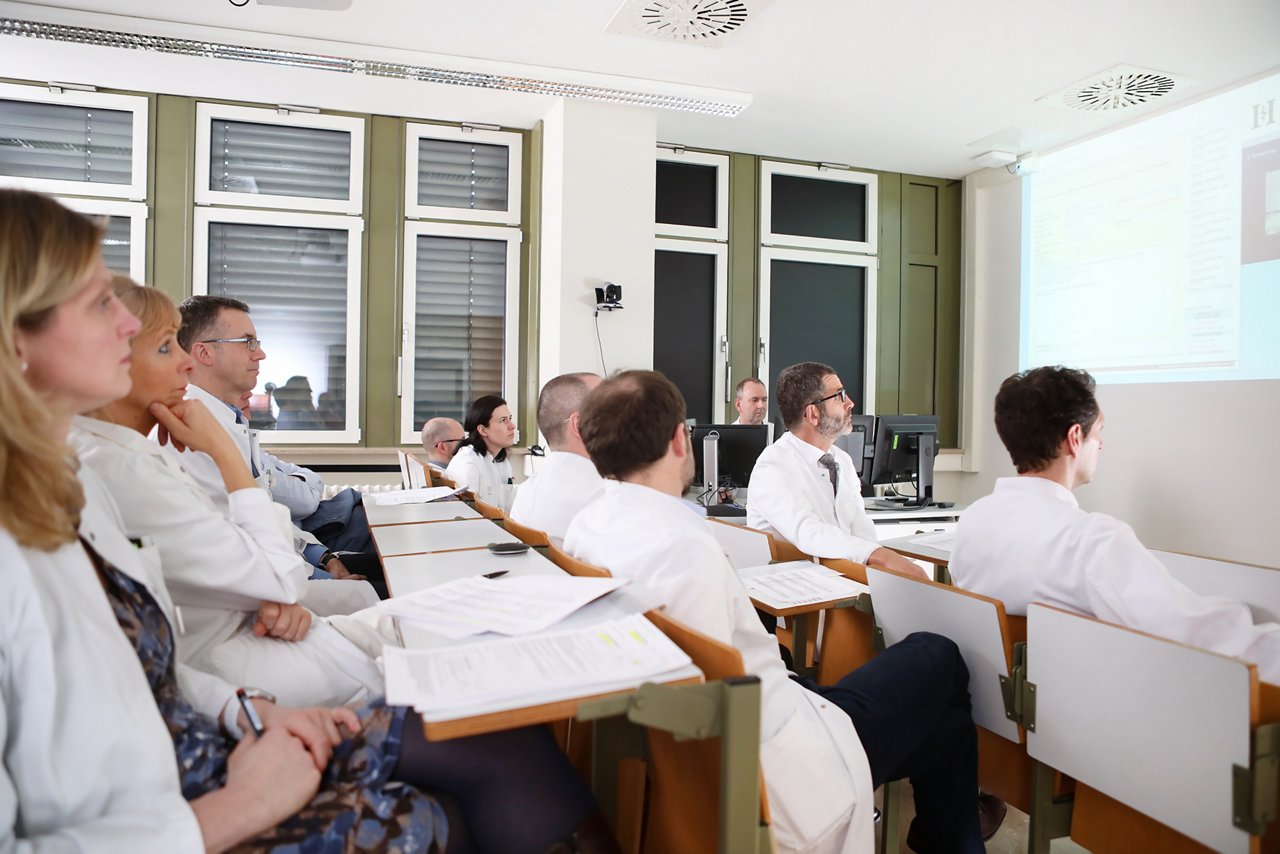 Fallbesprechung in der Tumorboard-Konferenz