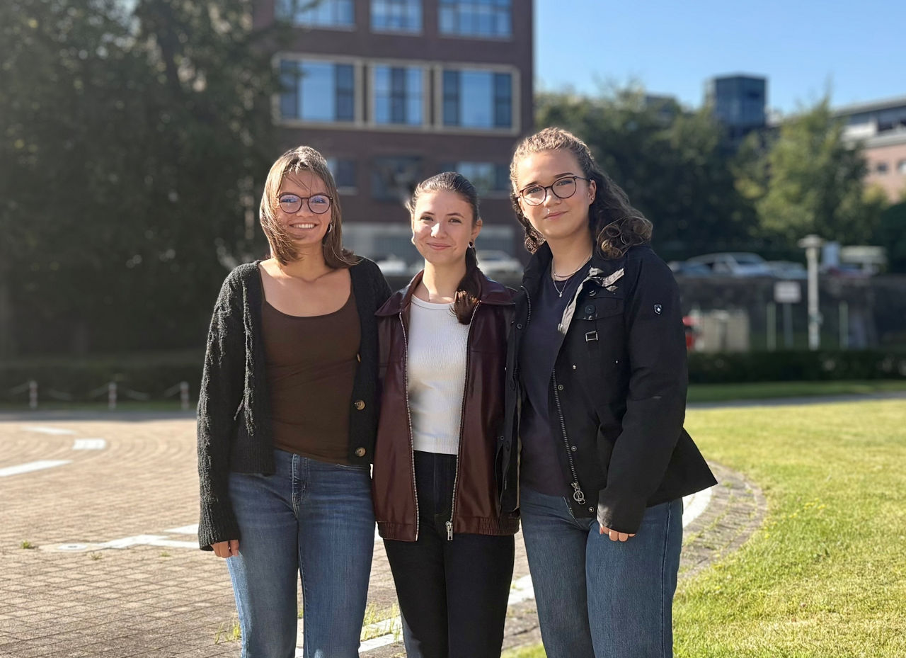 105 Auszubildende und Studierende starten am Hanseklinikum