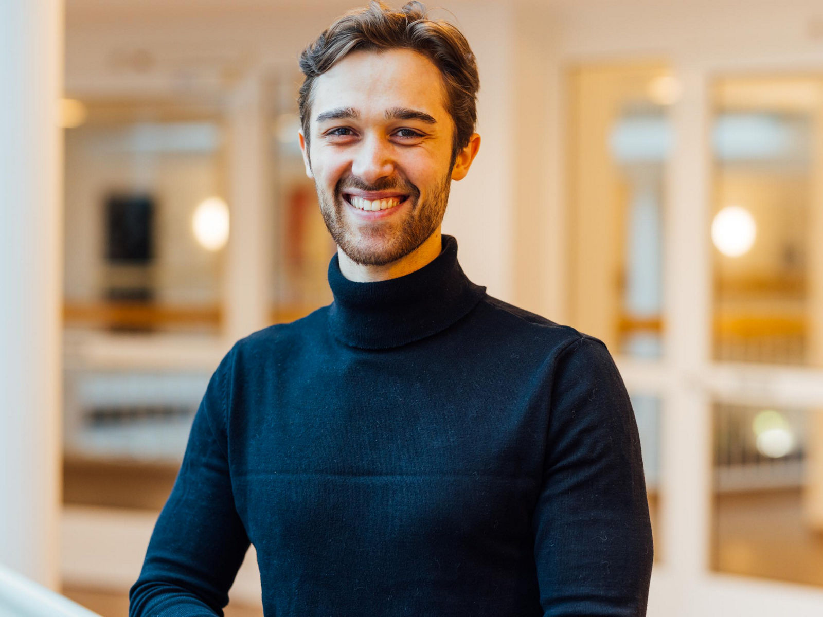 Von der Infrastruktur bis ins Projektmanagement: Janek über sein IT-Traineeprogramm bei Helios