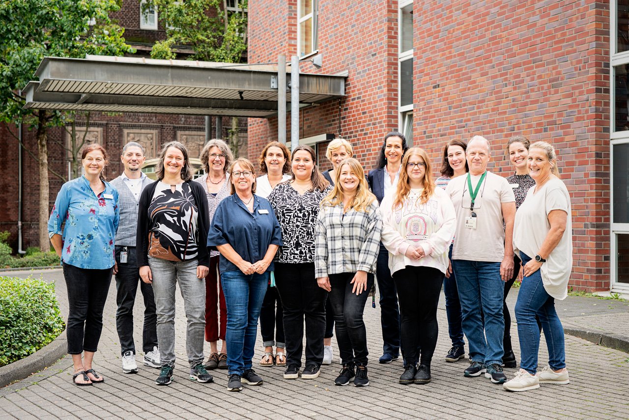 Teamfoto des SPZ Sozialpädiatrisches Zentrum in Krefeld