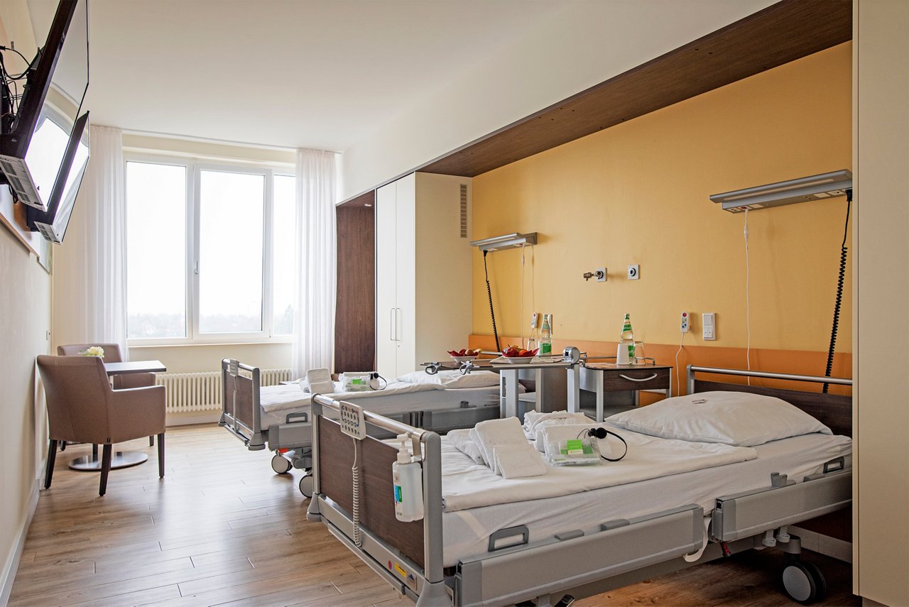 Zweibettzimmer auf der Komfortstation des Helios Klinikum Krefeld