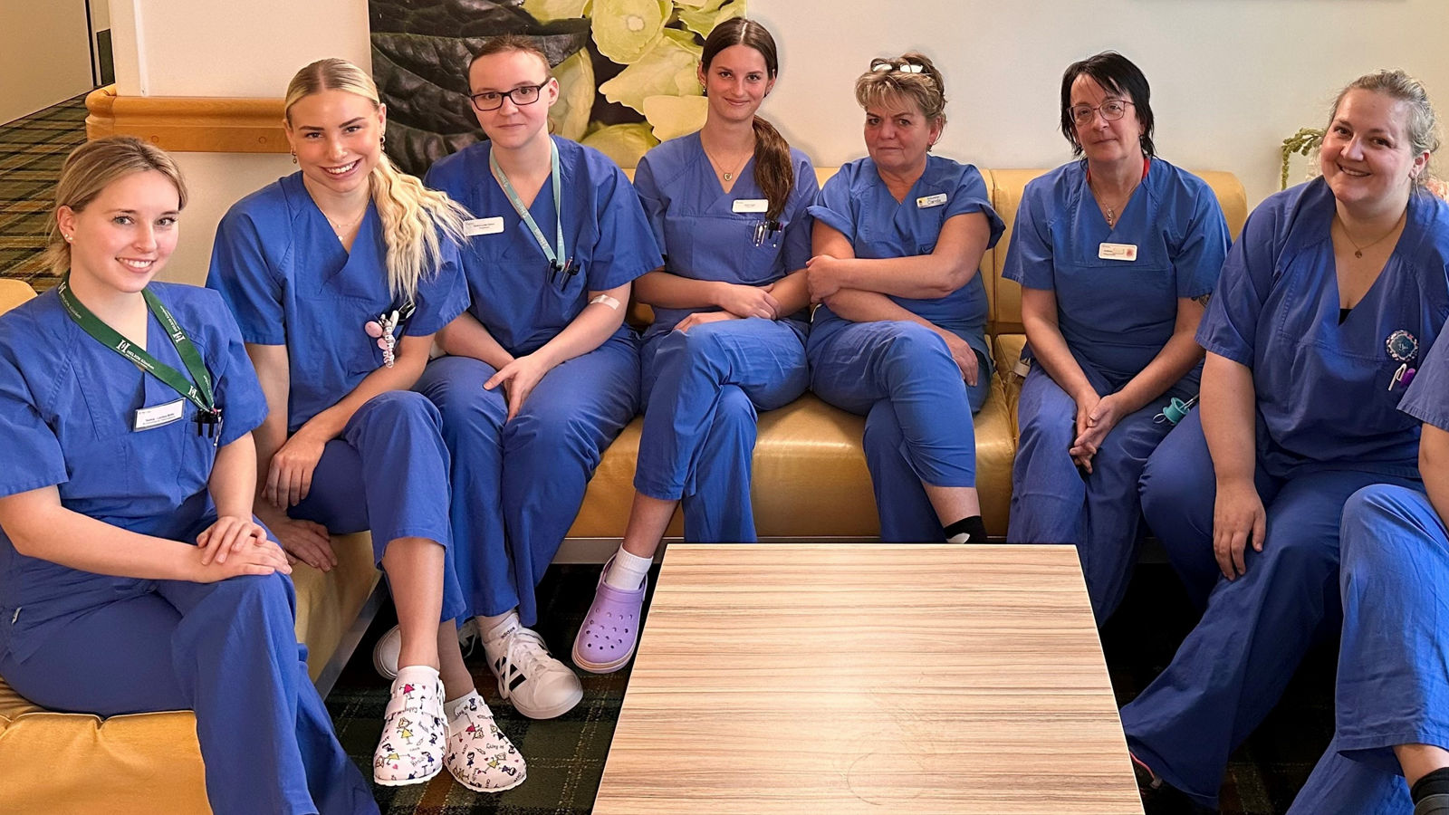 Ein Gruppenbild des Pflegepersonals vom OTZ