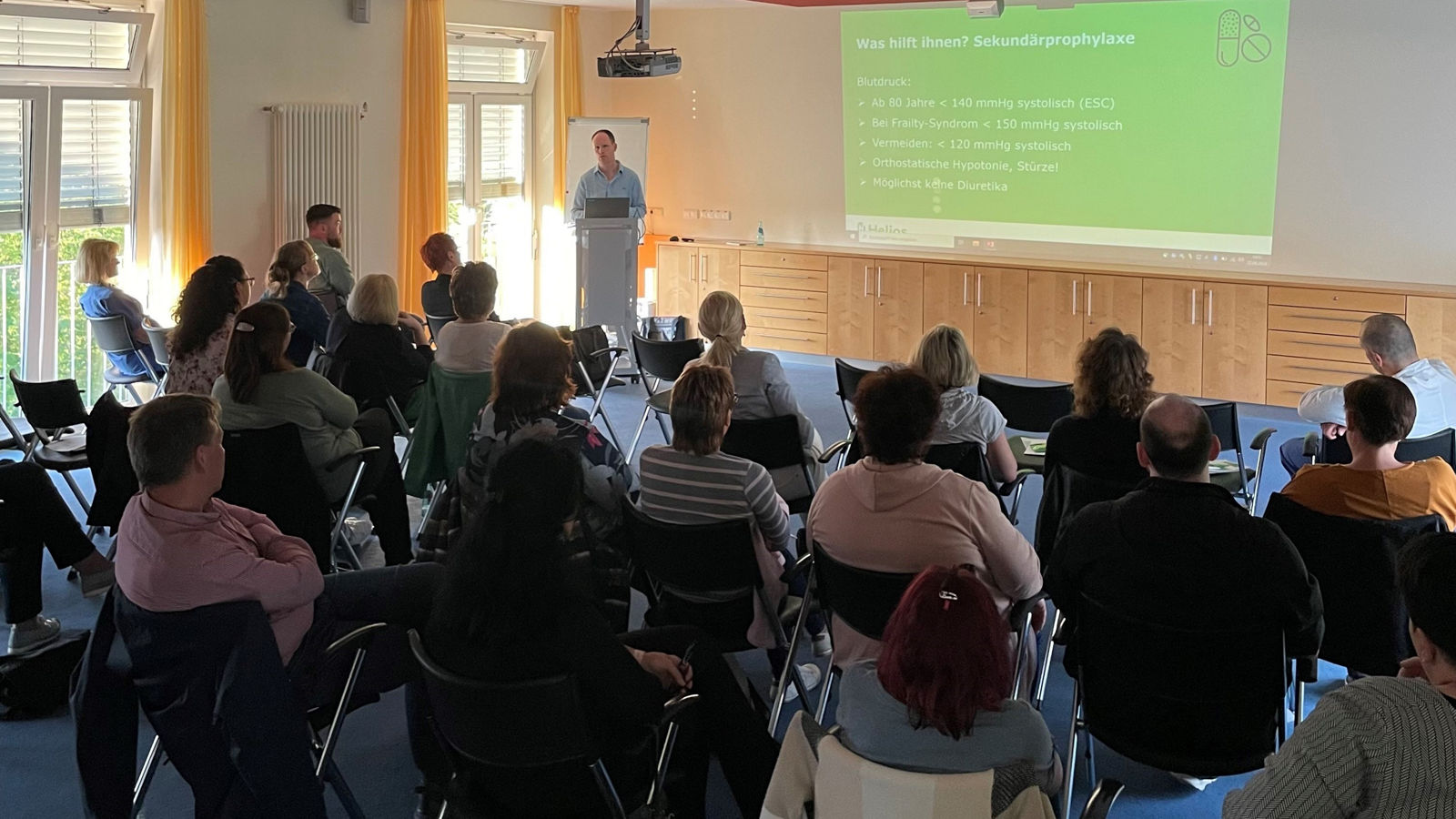 Tage der Geriatrie bieten Informations- und Aktionsangebote für Fachpublikum, Patient:innen, Angehörige und Interessierte