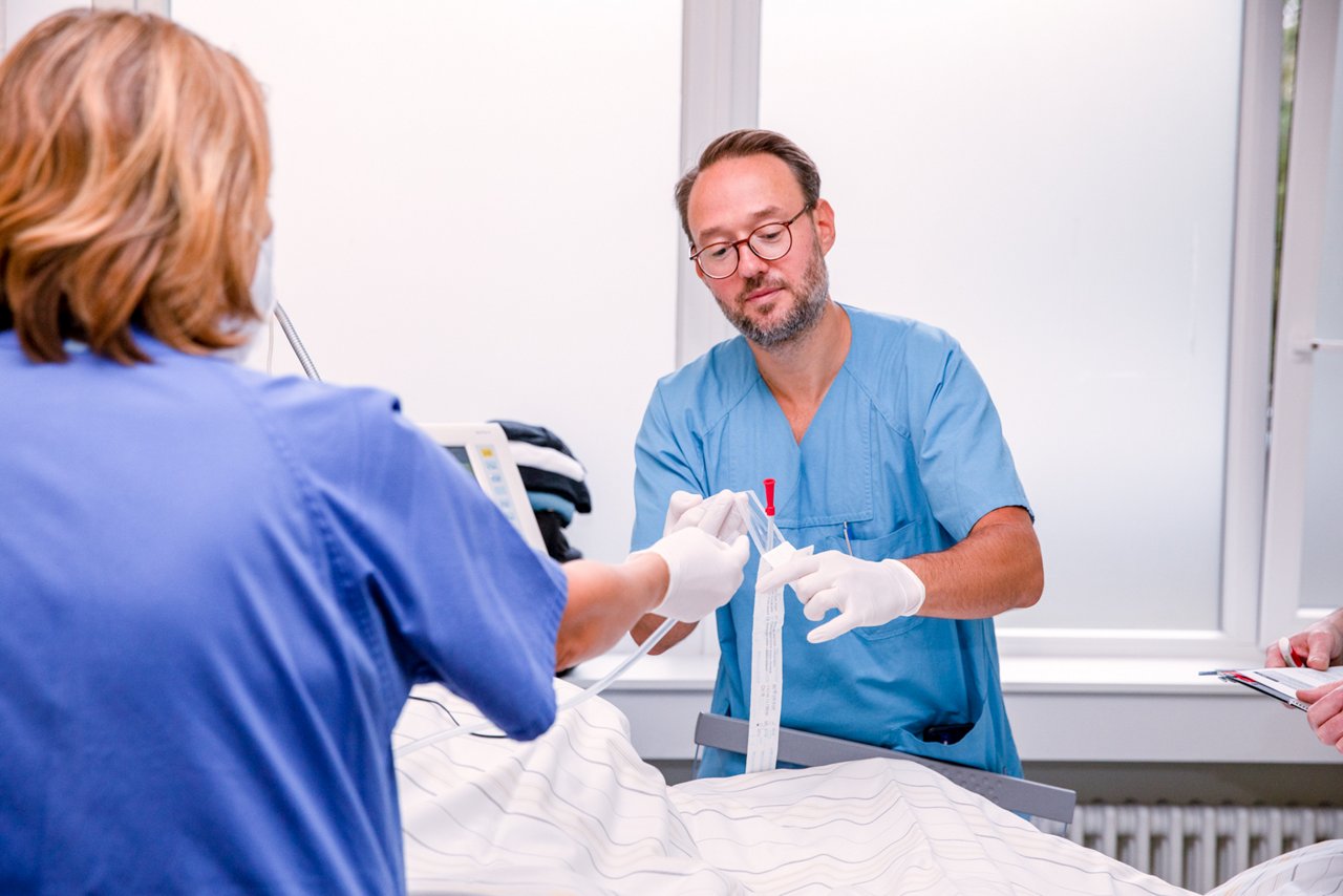 Versorgung eines Patienten auf der Intensivstation