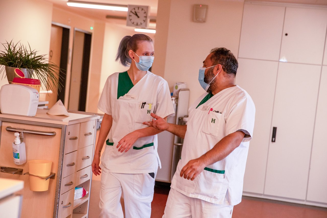 Gespräch zwischen Kollegen