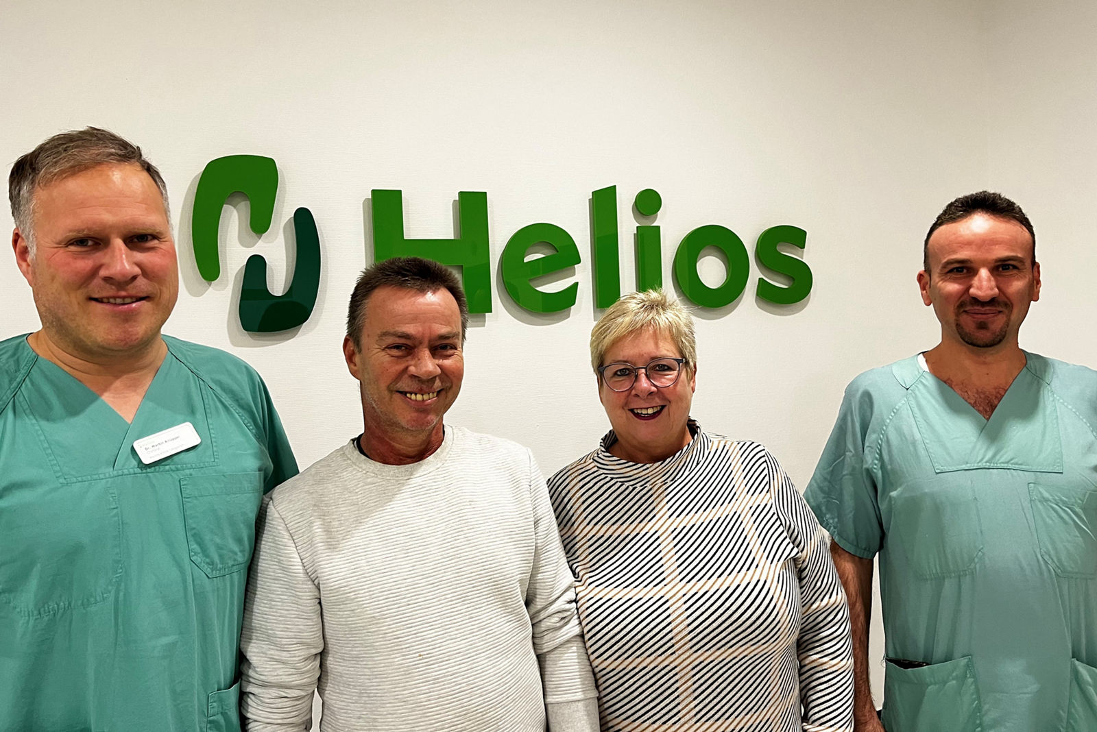 Patient mit Chefärzten Anästhesie und Gefäßchirurgie