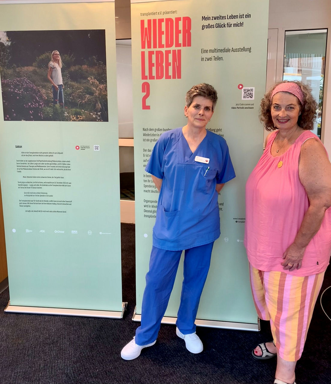 „Mein zweites Leben ist ein großes Glück für mich“: Ausstellung „Wiederleben 2“ zu Gast im Herzzentrum Leipzig