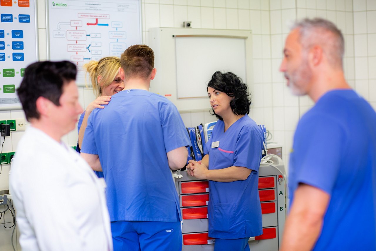 Meiningen , 040422 , Helios Klinikum Meiningen , Mitarbeiter Mitarbeitekampgane &#xD;Foto: Bild13/Helios Kliniken