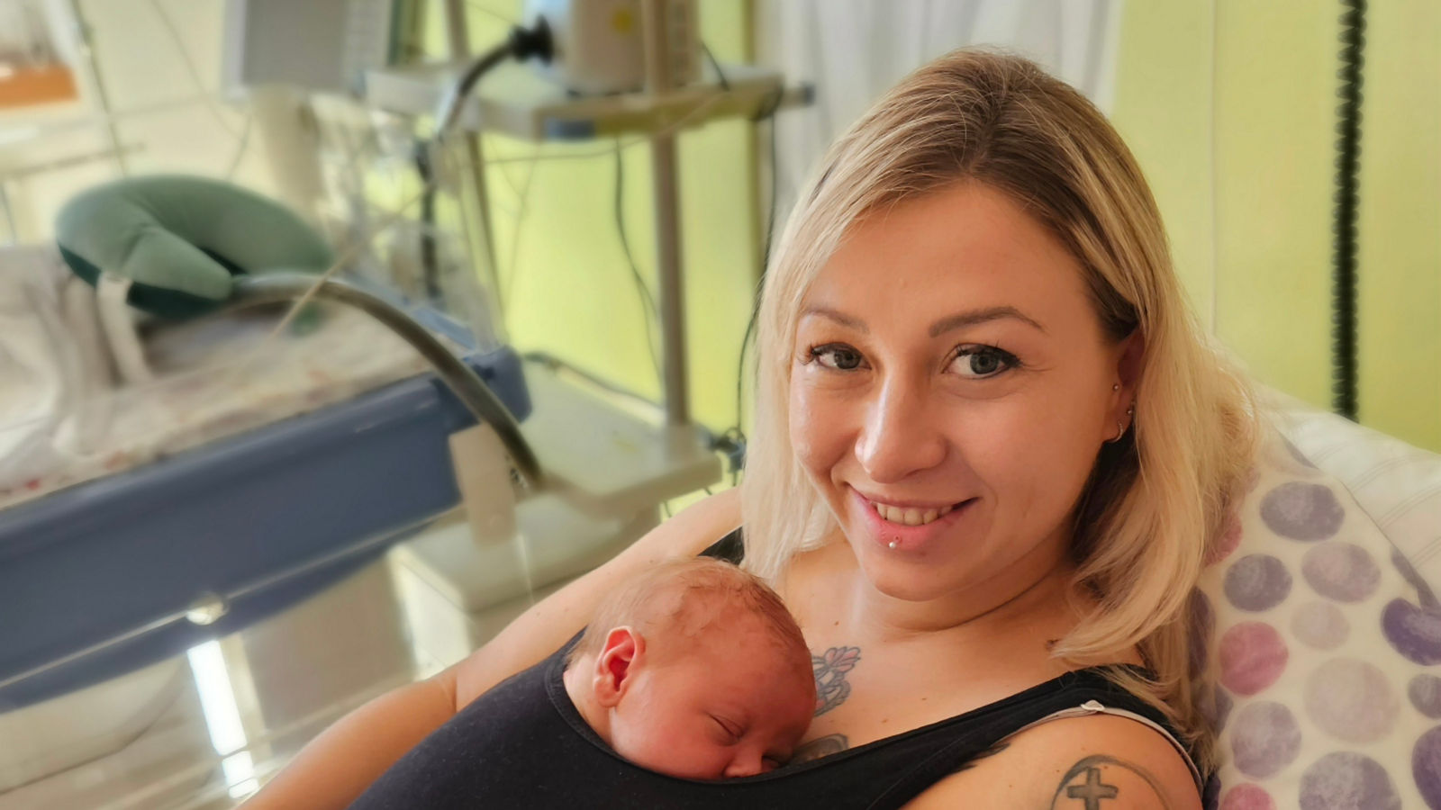 Kleiner Emil, große Wirkung: Helios Klinikum Meiningen erneut als „Babyfreundliche Perinatalklinik“ ausgezeichnet