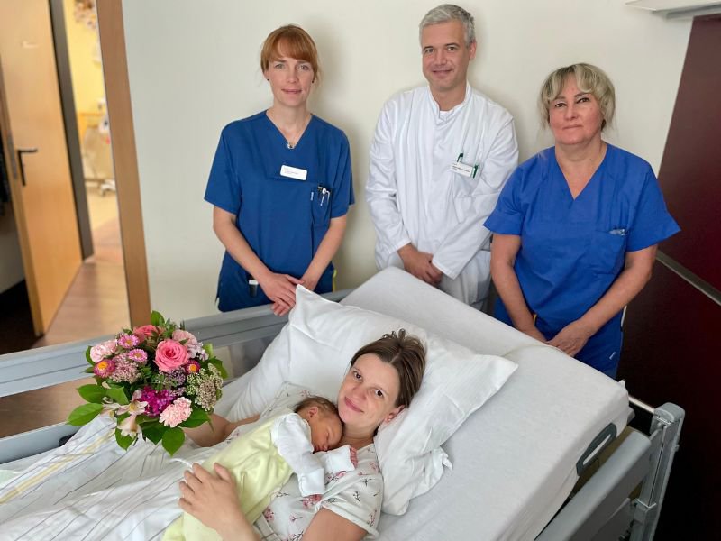 Portraits_AEM - HEL-msh-paediatrie_geb-300.Geburt_2026