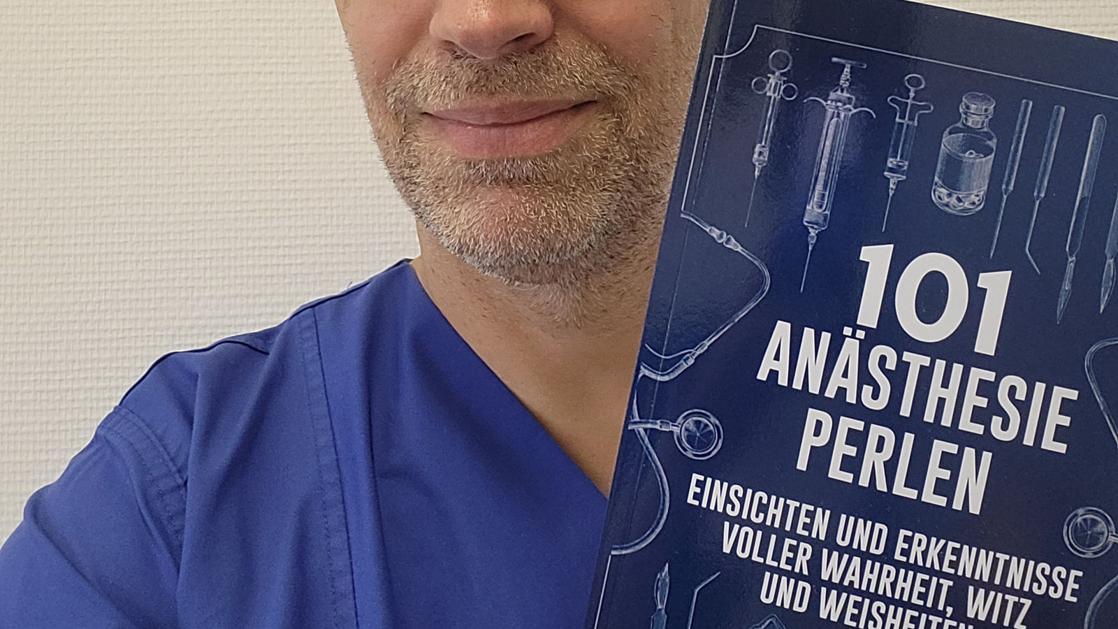 Pressebild 2 |  Vom OP auf Platz 1: Perlacher Anästhesist schreibt Bestseller 