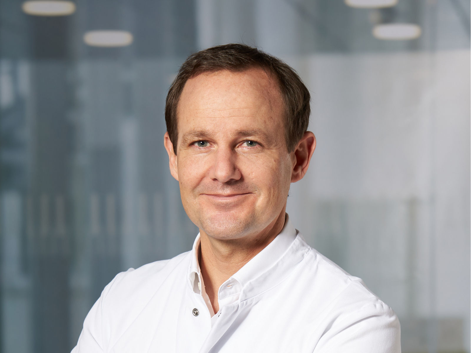 Professortitel für den Chefarzt der Handchirurgie am Helios Klinikum München West